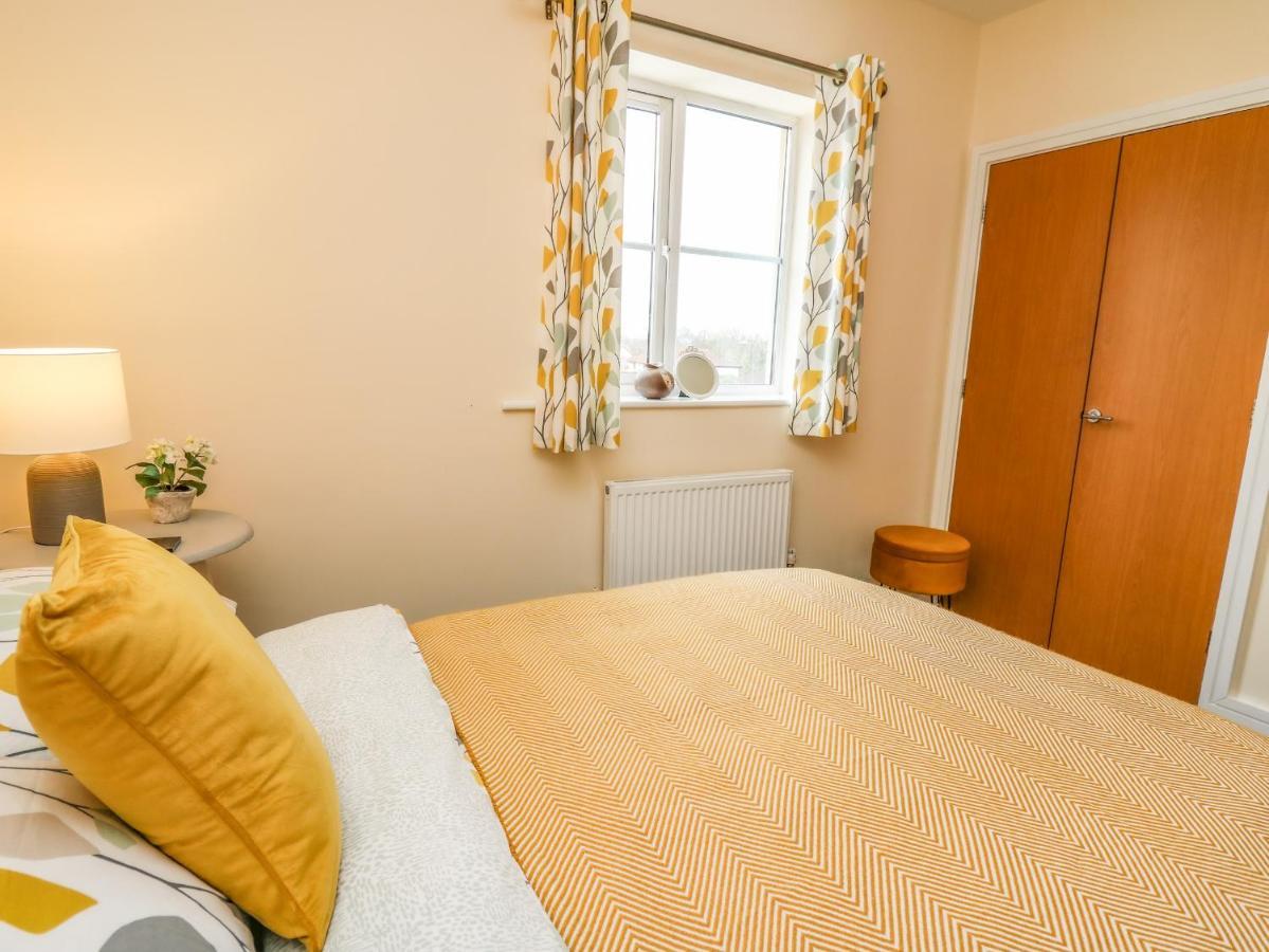 6 Erwr Brenhinoedd Villa Ammanford Dış mekan fotoğraf